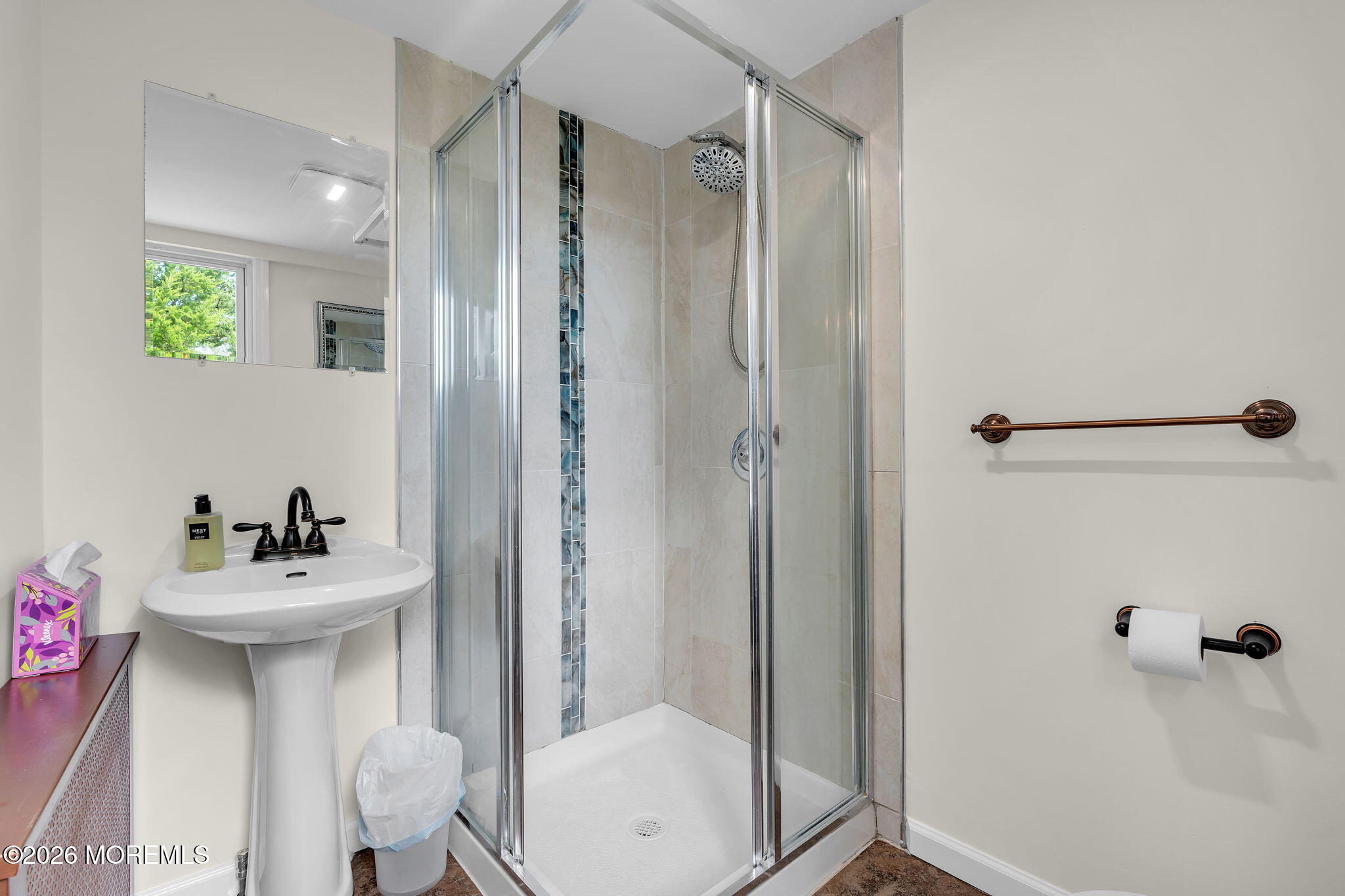 412 Glenmary Avenue Leonardo NJ 07737