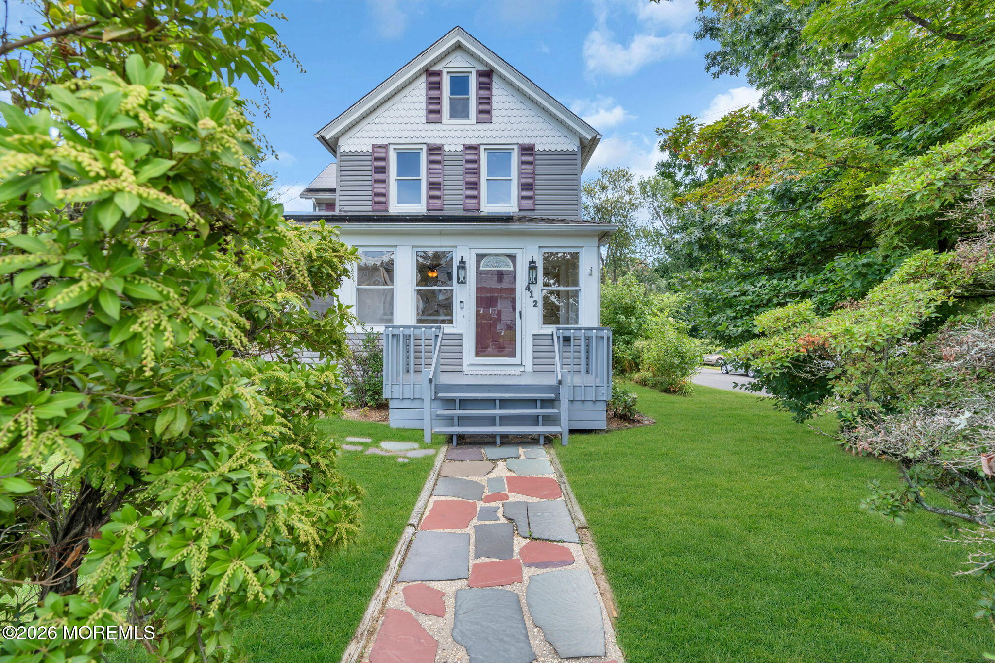 412 Glenmary Avenue Leonardo NJ 07737
