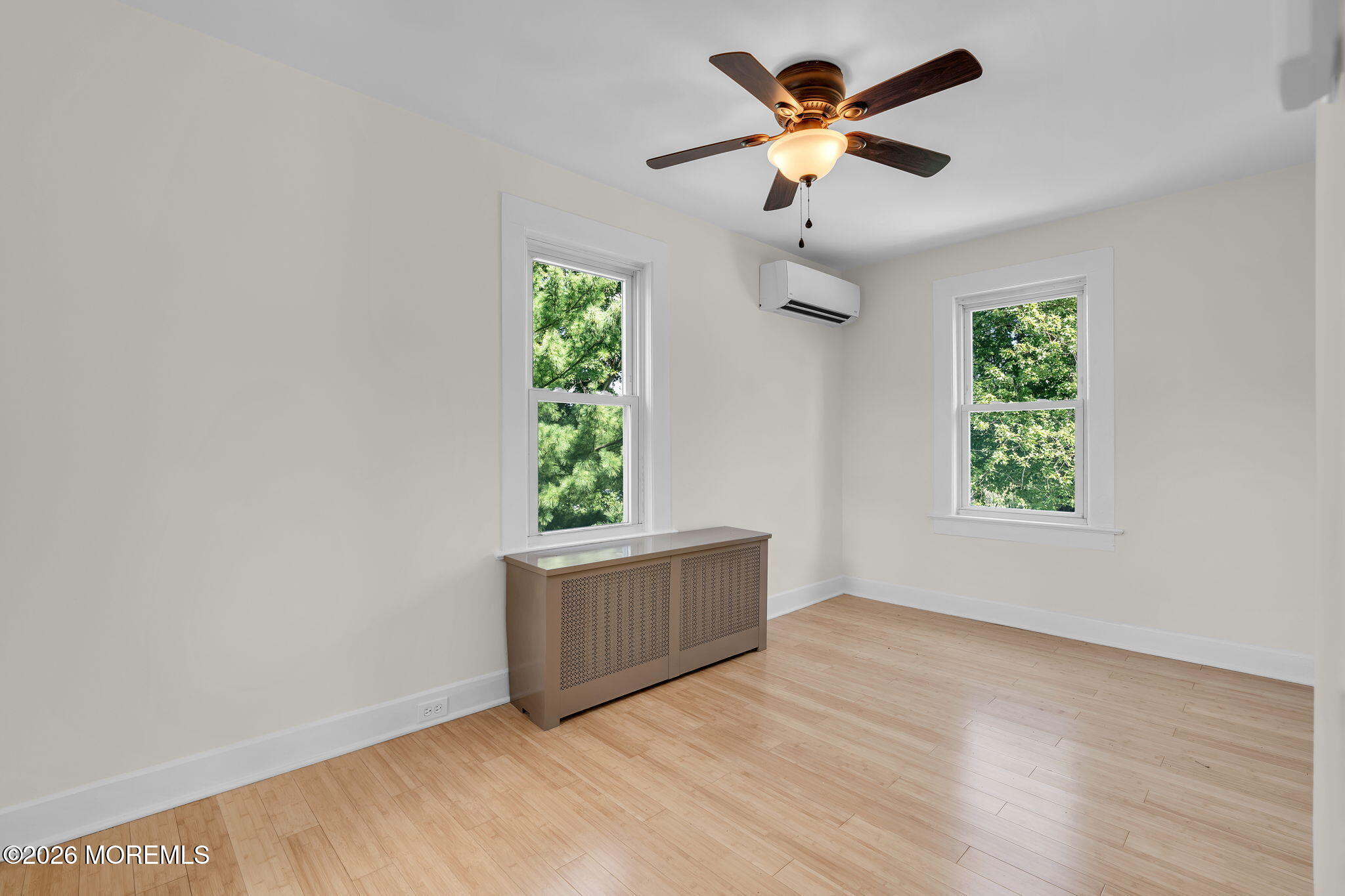 412 Glenmary Avenue Leonardo NJ 07737