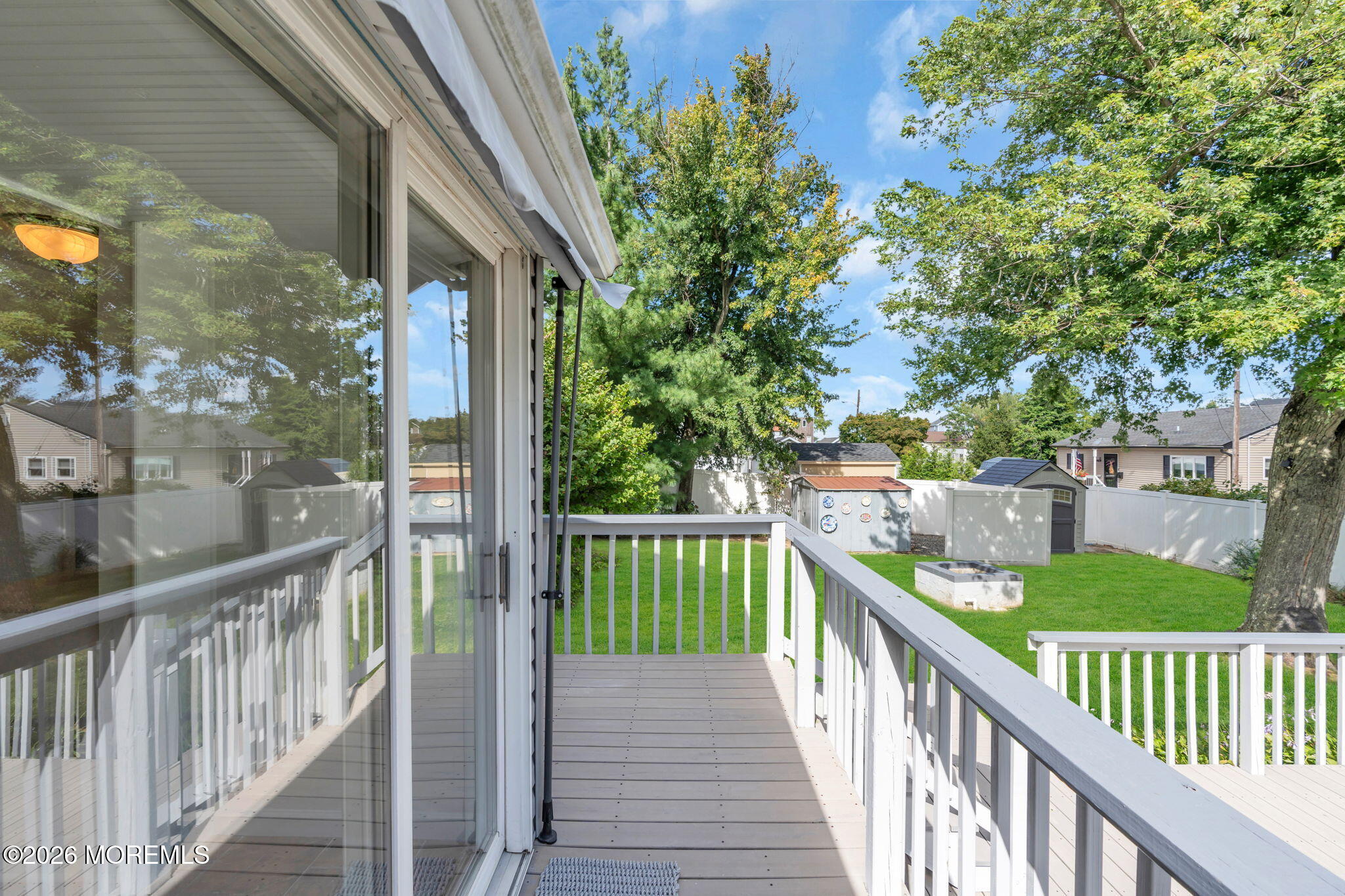 412 Glenmary Avenue Leonardo NJ 07737