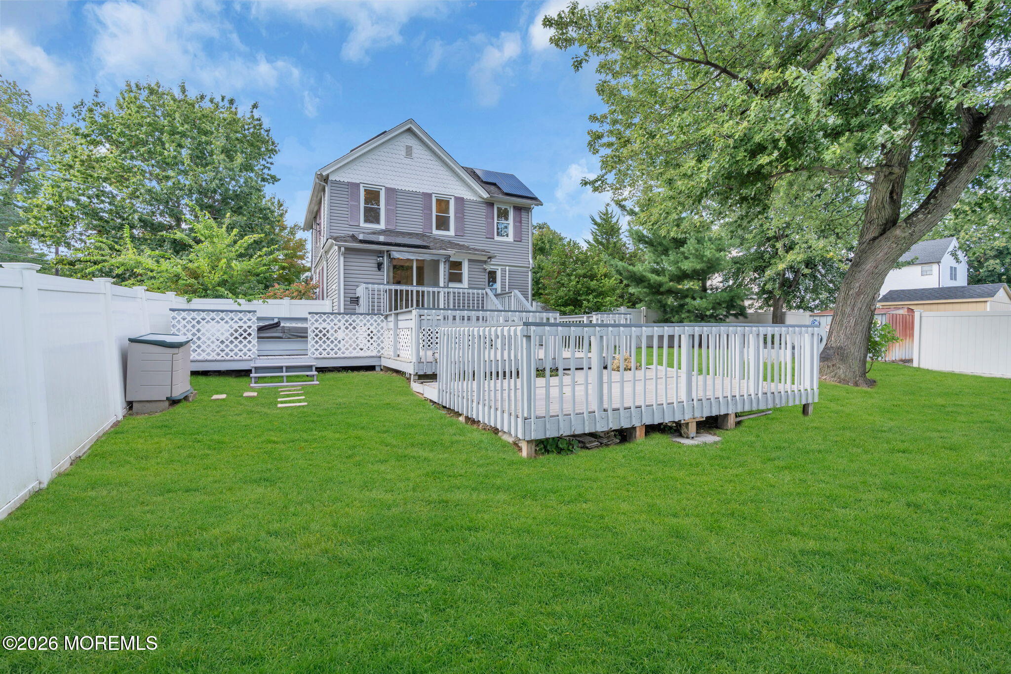 412 Glenmary Avenue Leonardo NJ 07737