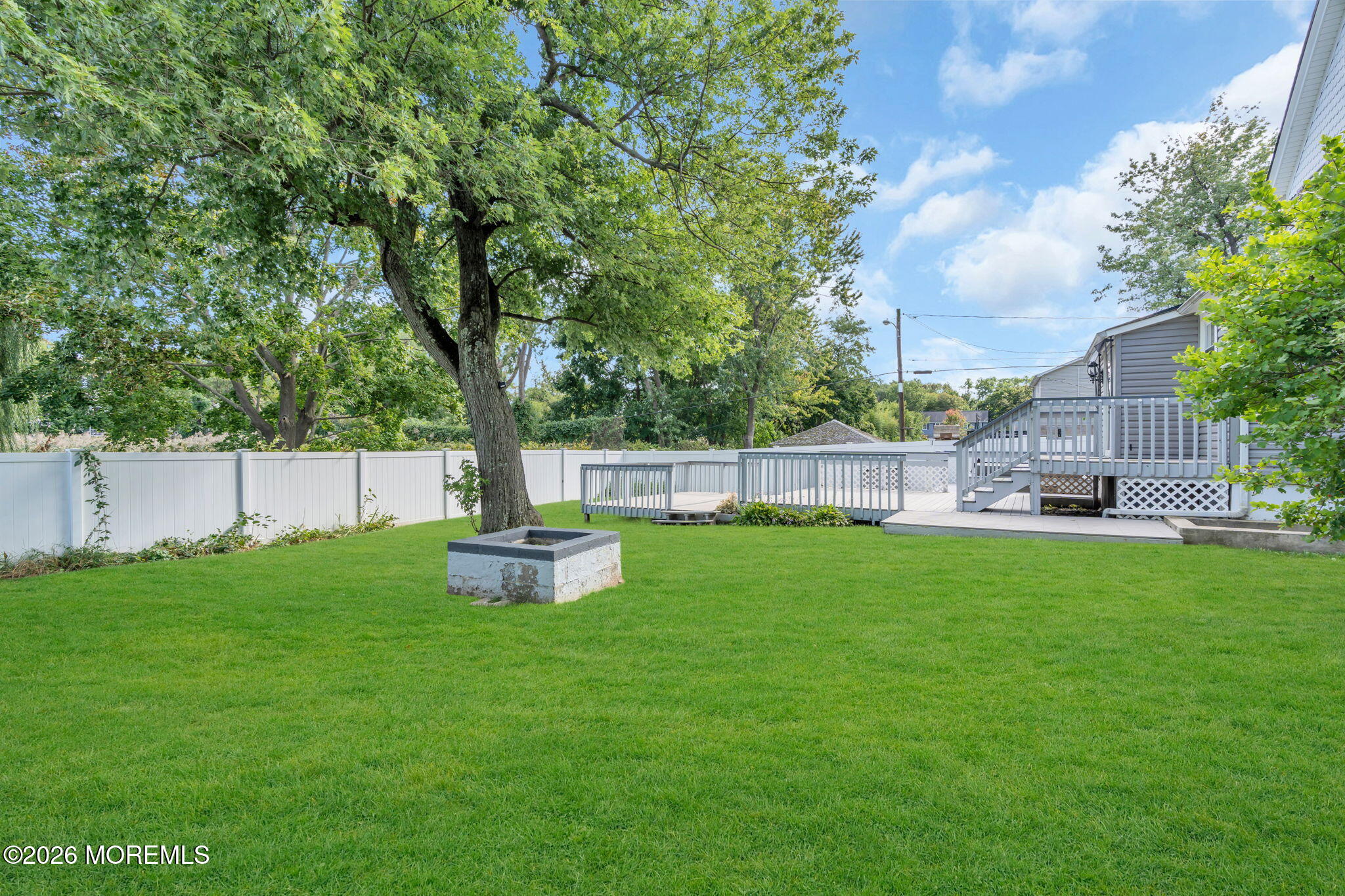 412 Glenmary Avenue Leonardo NJ 07737