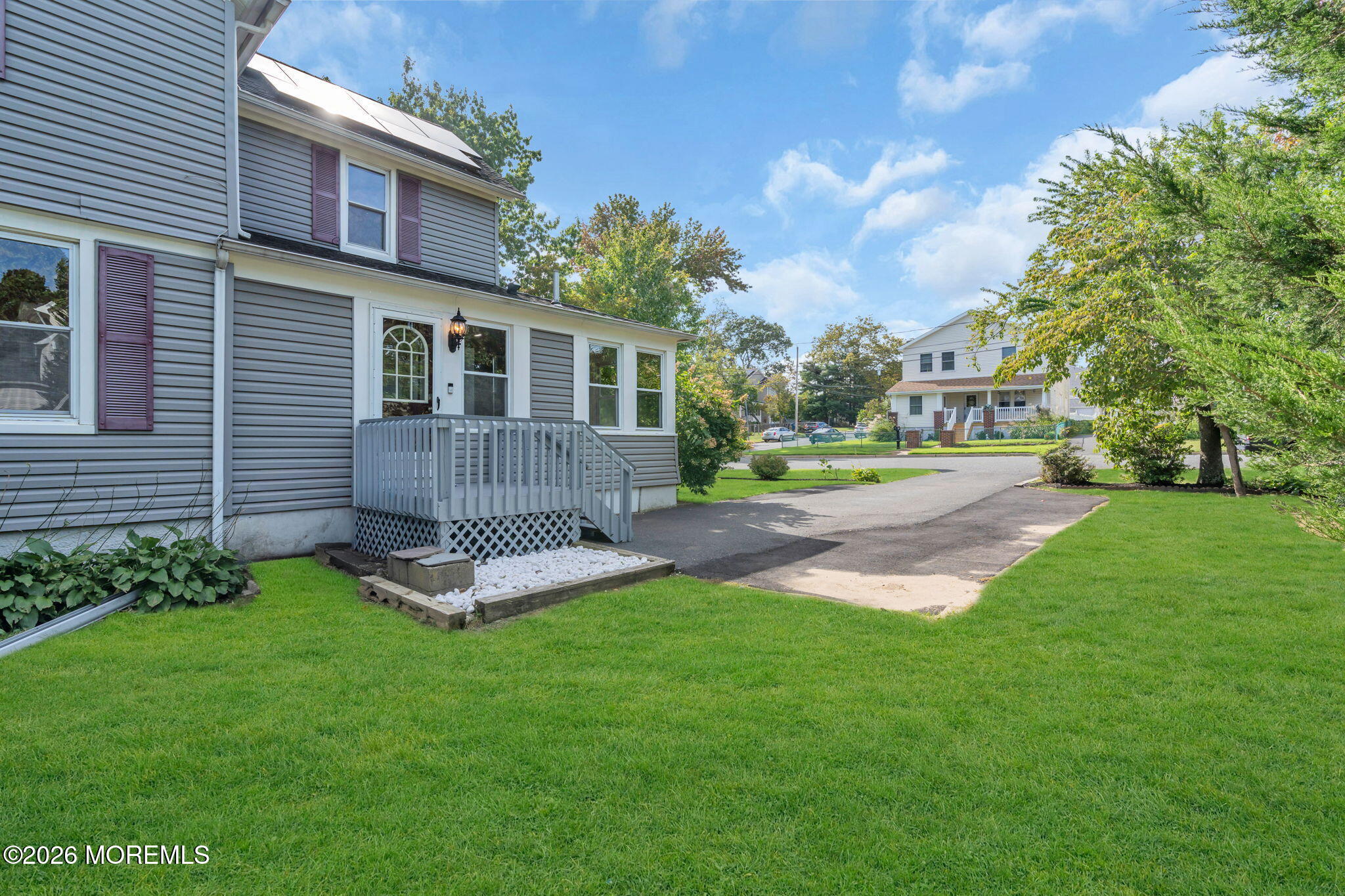 412 Glenmary Avenue Leonardo NJ 07737