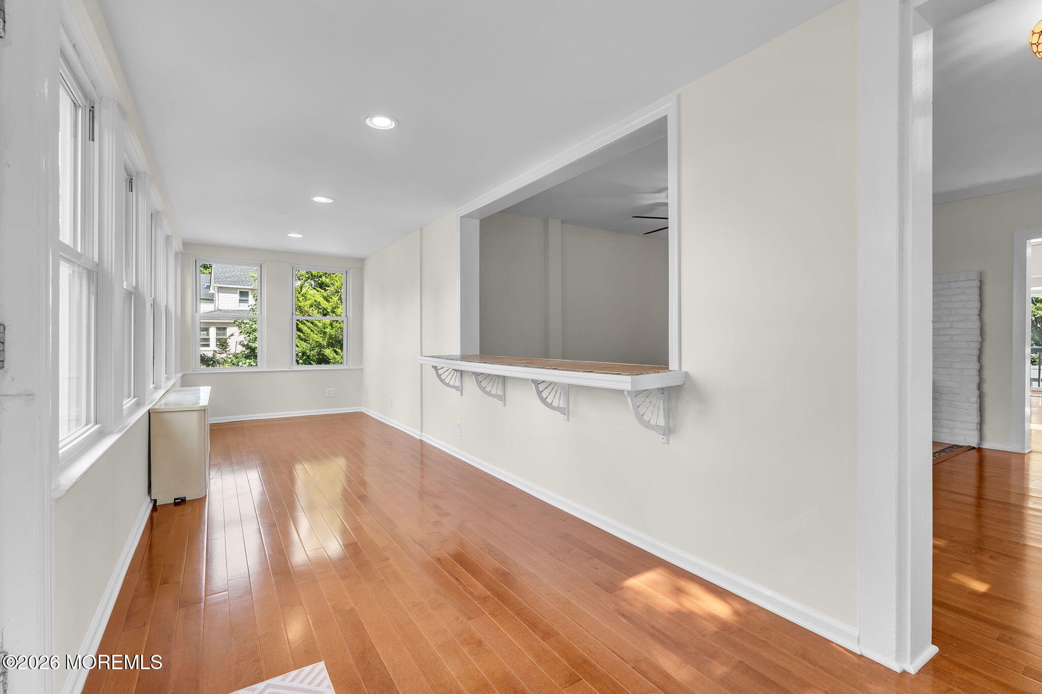 412 Glenmary Avenue Leonardo NJ 07737