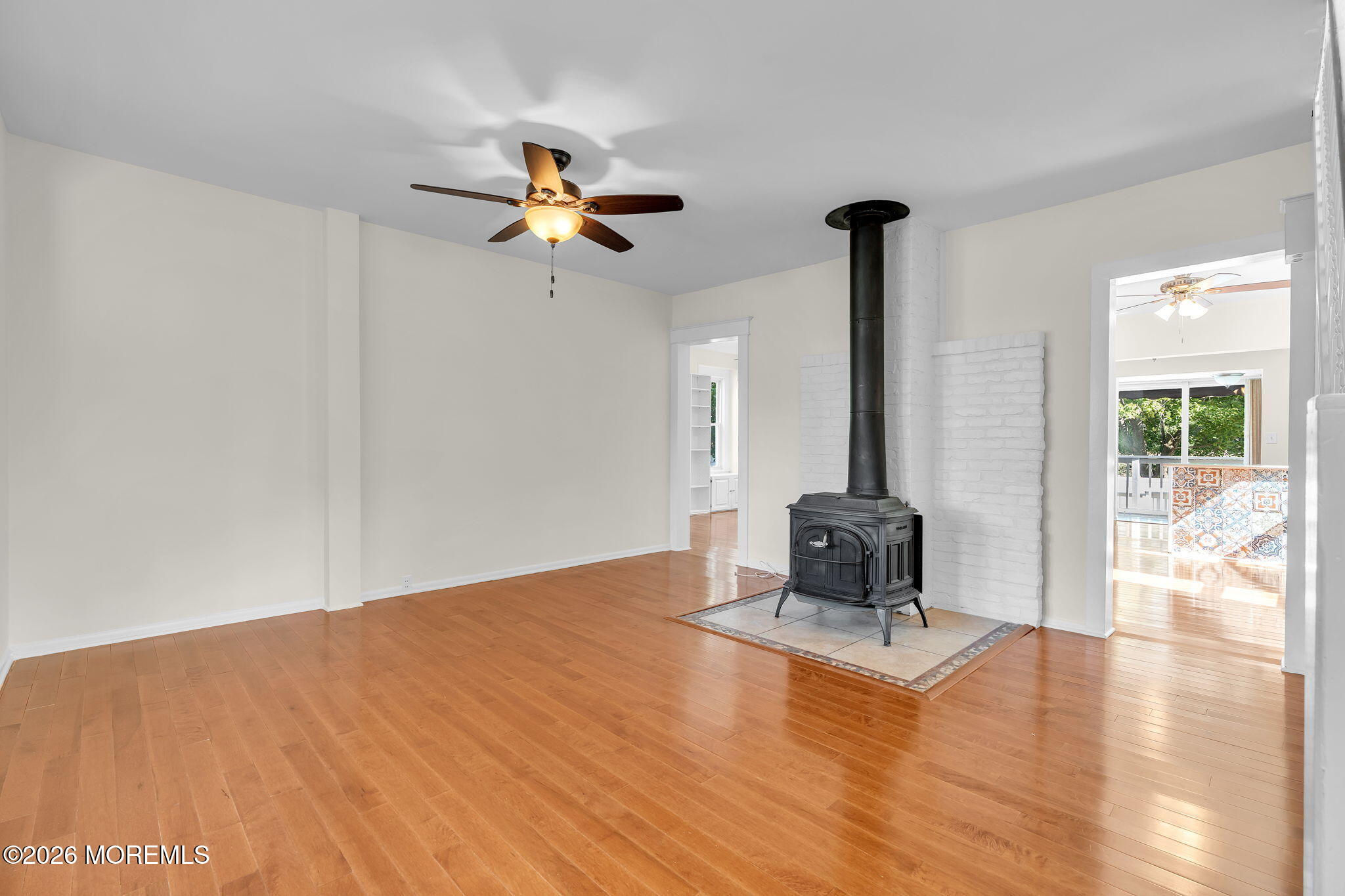 412 Glenmary Avenue Leonardo NJ 07737