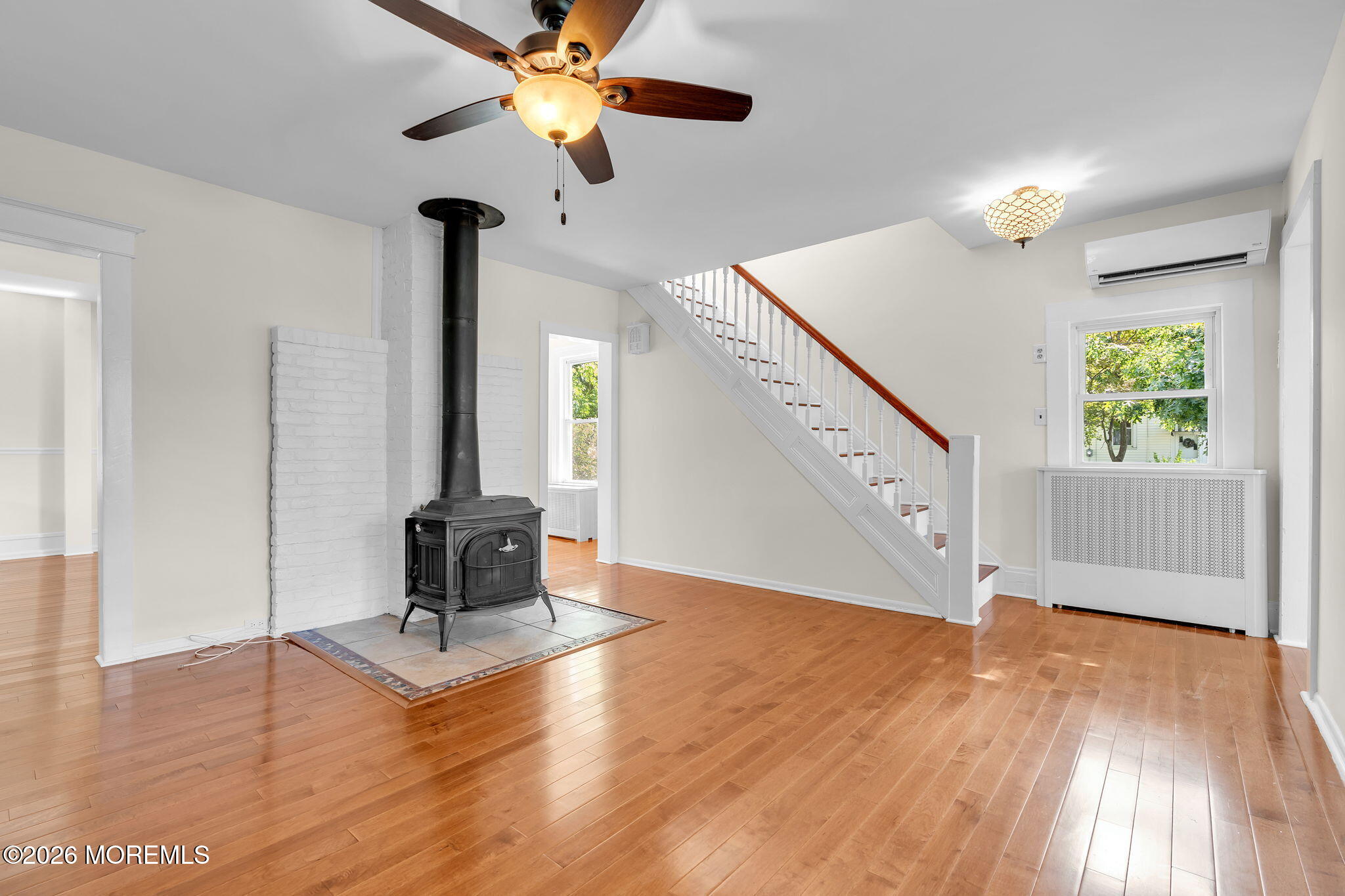 412 Glenmary Avenue Leonardo NJ 07737