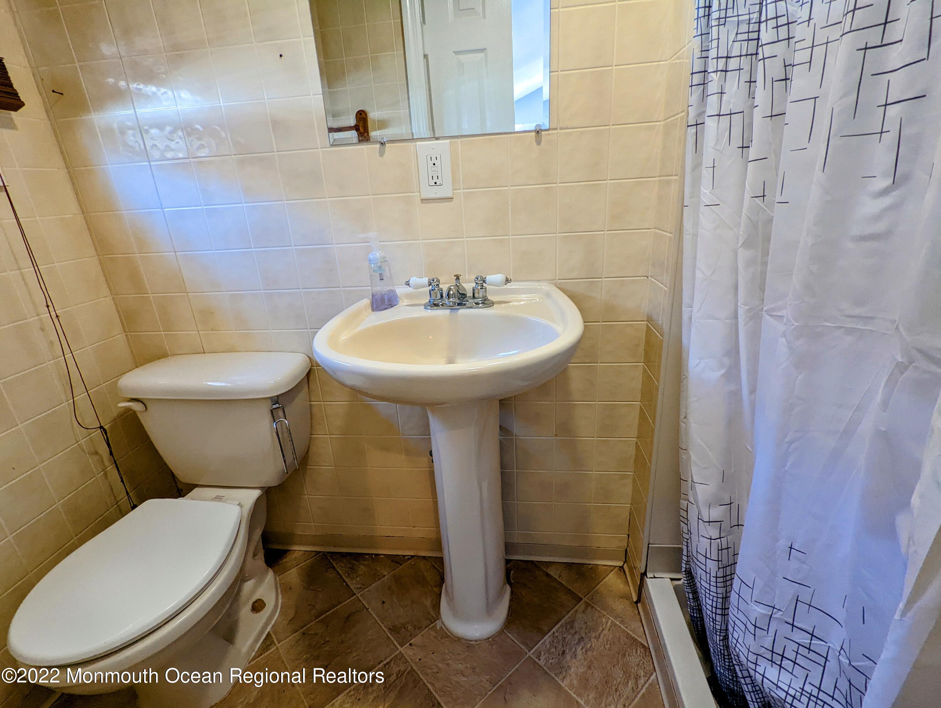 808 Summerfield Avenue South Amboy NJ 08879