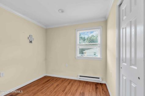 20 Falmouth Avenue Whiting NJ 08759