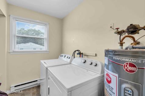 20 Falmouth Avenue Whiting NJ 08759