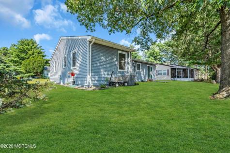 20 Falmouth Avenue Whiting NJ 08759