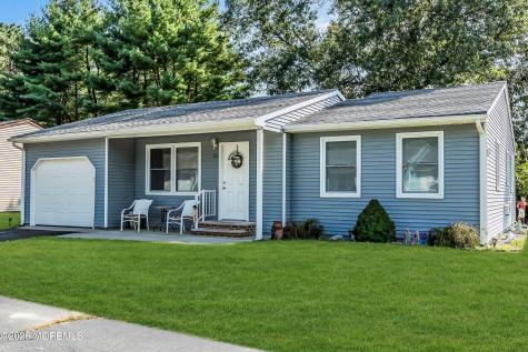20 Falmouth Avenue Whiting NJ 08759