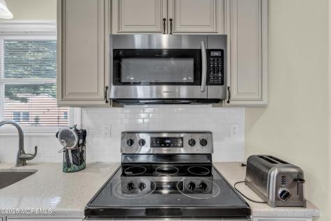 20 Falmouth Avenue Whiting NJ 08759