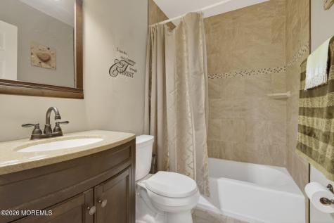 30 Heritage Drive Howell NJ 07731