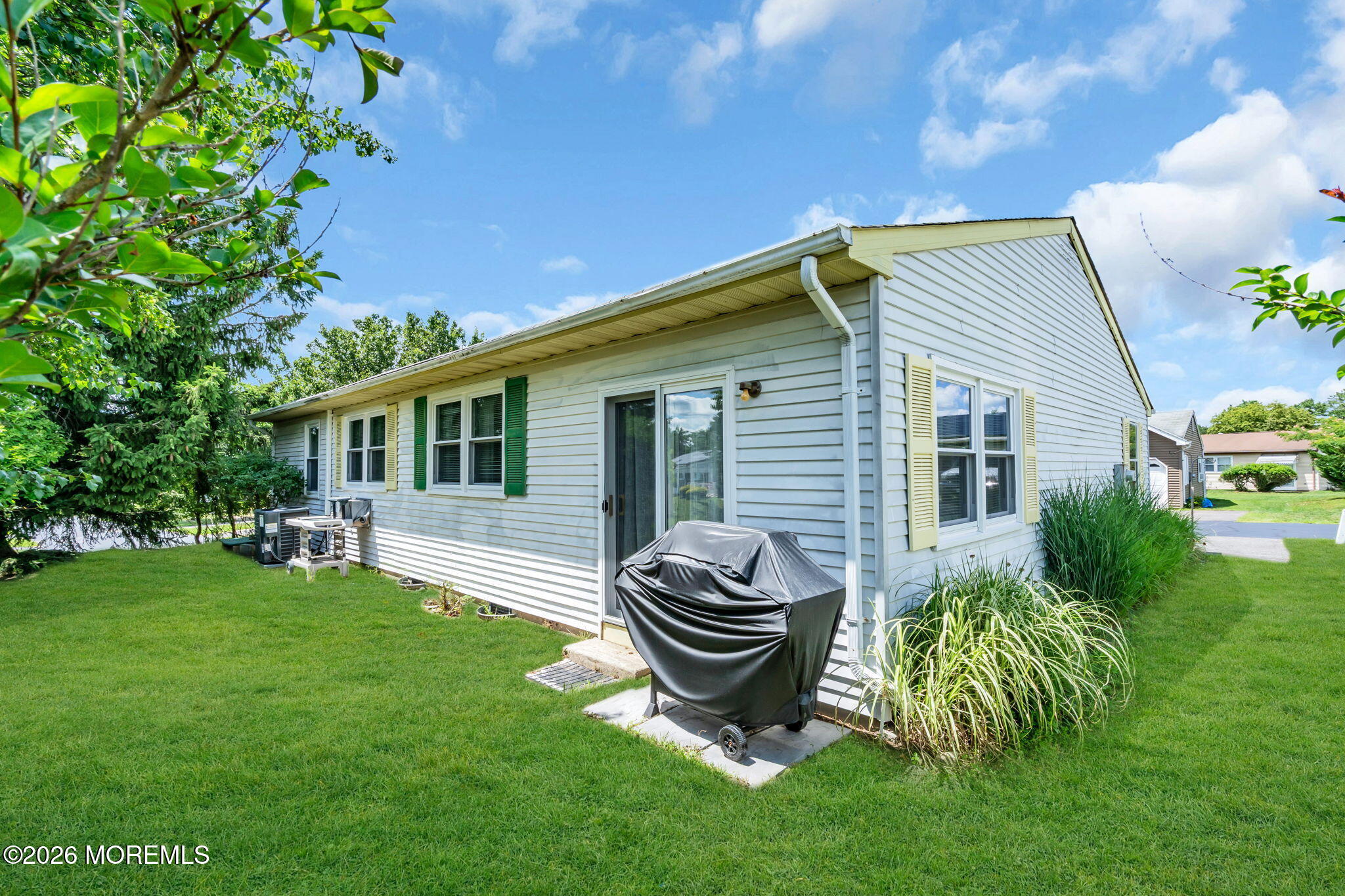 87 Chelsea Drive Whiting NJ 08759
