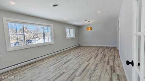 79 Guadeloupe Drive Toms River NJ 08757