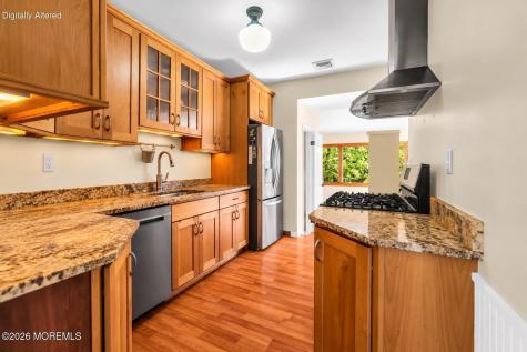 32 Ferndale Road North Caldwell NJ 07006