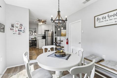23 Chelsea Drive Whiting NJ 08759