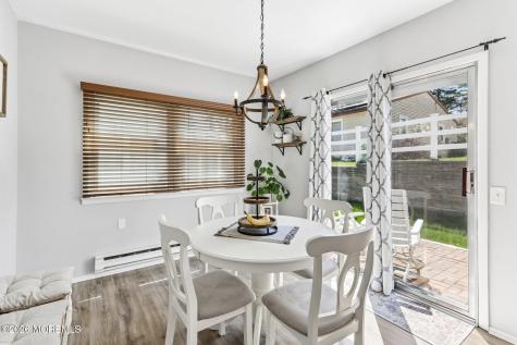 23 Chelsea Drive Whiting NJ 08759
