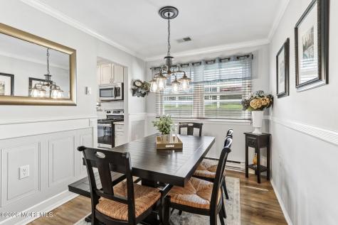 23 Chelsea Drive Whiting NJ 08759