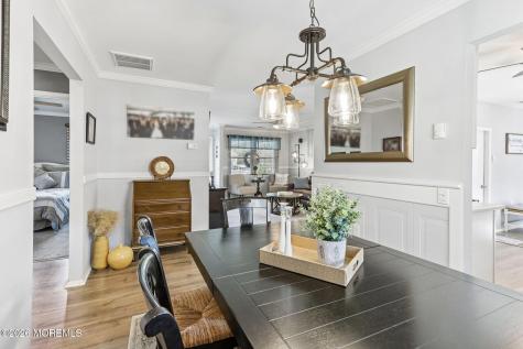 23 Chelsea Drive Whiting NJ 08759