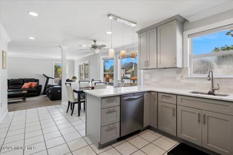 2 Higgins Court Howell NJ 07731
