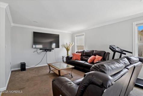 2 Higgins Court Howell NJ 07731
