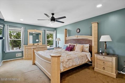 2 Higgins Court Howell NJ 07731