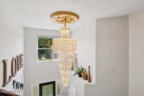 2 Higgins Court Howell NJ 07731