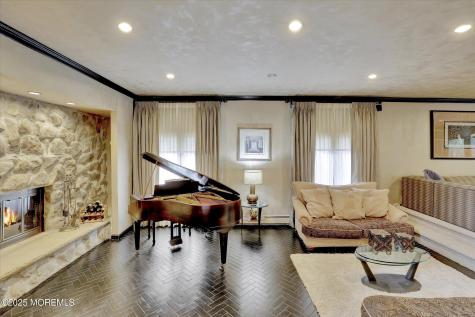 17 Emerald Drive Morganville NJ 07751