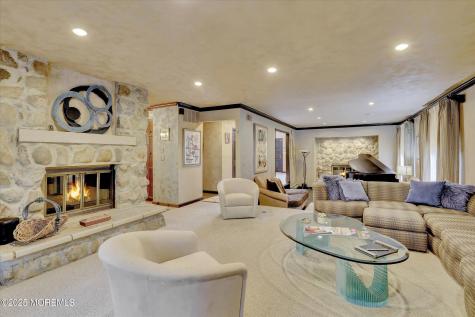 17 Emerald Drive Morganville NJ 07751