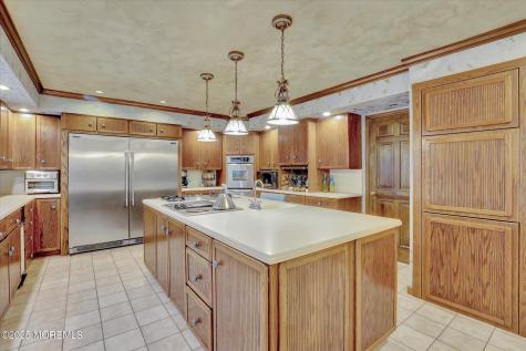 17 Emerald Drive Morganville NJ 07751