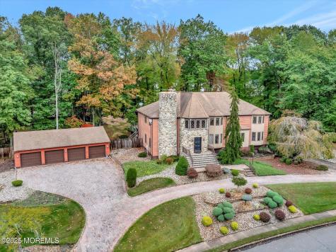17 Emerald Drive Morganville NJ 07751