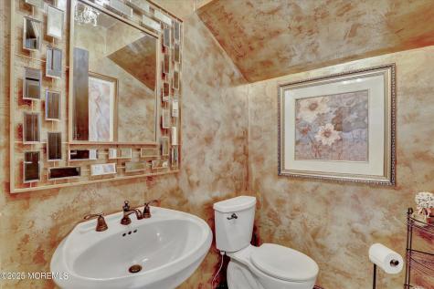 17 Emerald Drive Morganville NJ 07751