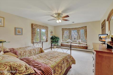 17 Emerald Drive Morganville NJ 07751