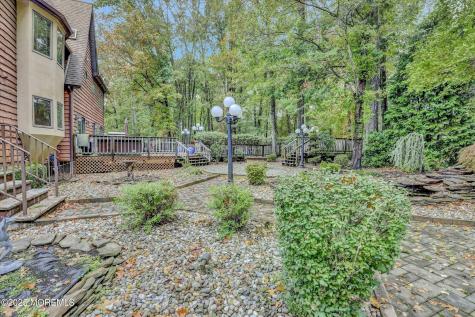 17 Emerald Drive Morganville NJ 07751