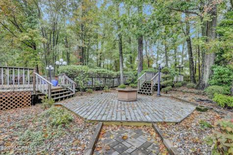 17 Emerald Drive Morganville NJ 07751