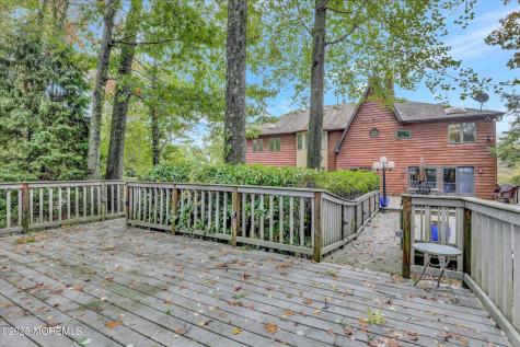 17 Emerald Drive Morganville NJ 07751