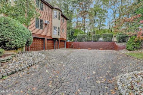 17 Emerald Drive Morganville NJ 07751