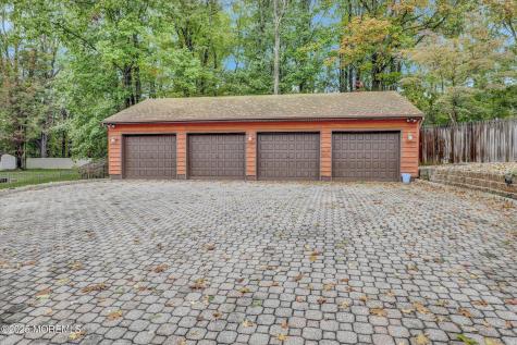17 Emerald Drive Morganville NJ 07751