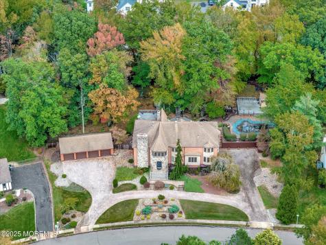 17 Emerald Drive Morganville NJ 07751