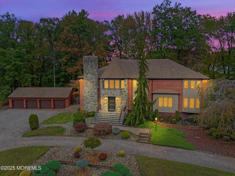17 Emerald Drive Morganville NJ 07751
