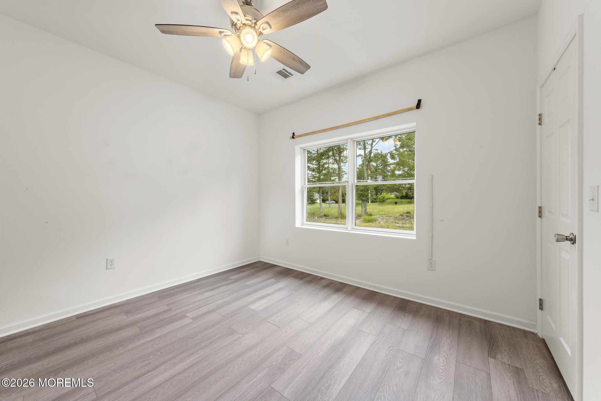 413 S Green Street Tuckerton NJ 08087