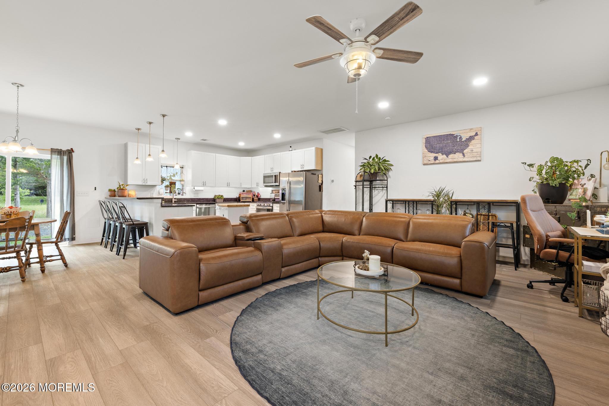 413 S Green Street Tuckerton NJ 08087
