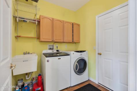 2 Winkle Court Manchester NJ 08759