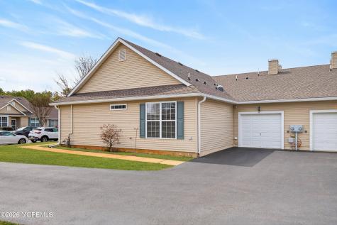 2 Winkle Court Manchester NJ 08759