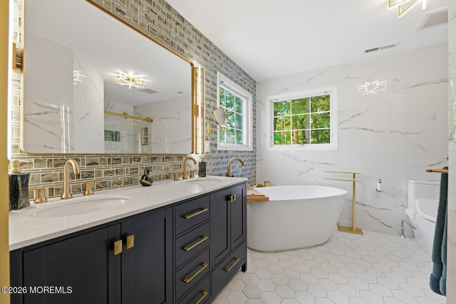 7 Cherry Tree Lane Cream Ridge NJ 08514