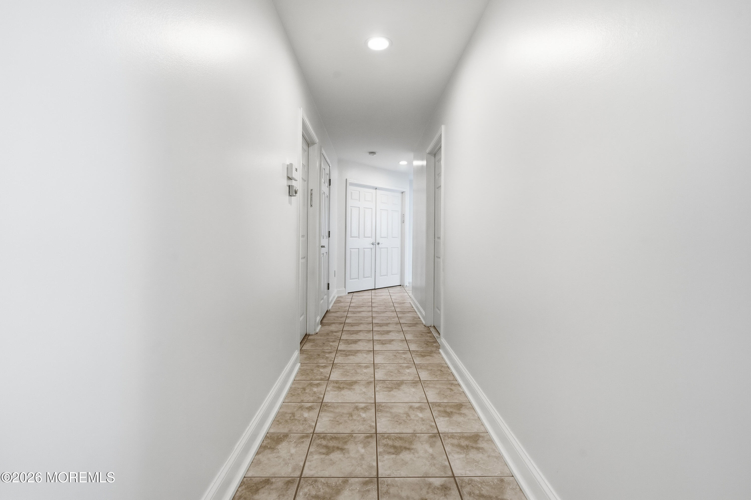 39 Valley Stream Lane Lakewood NJ 08701