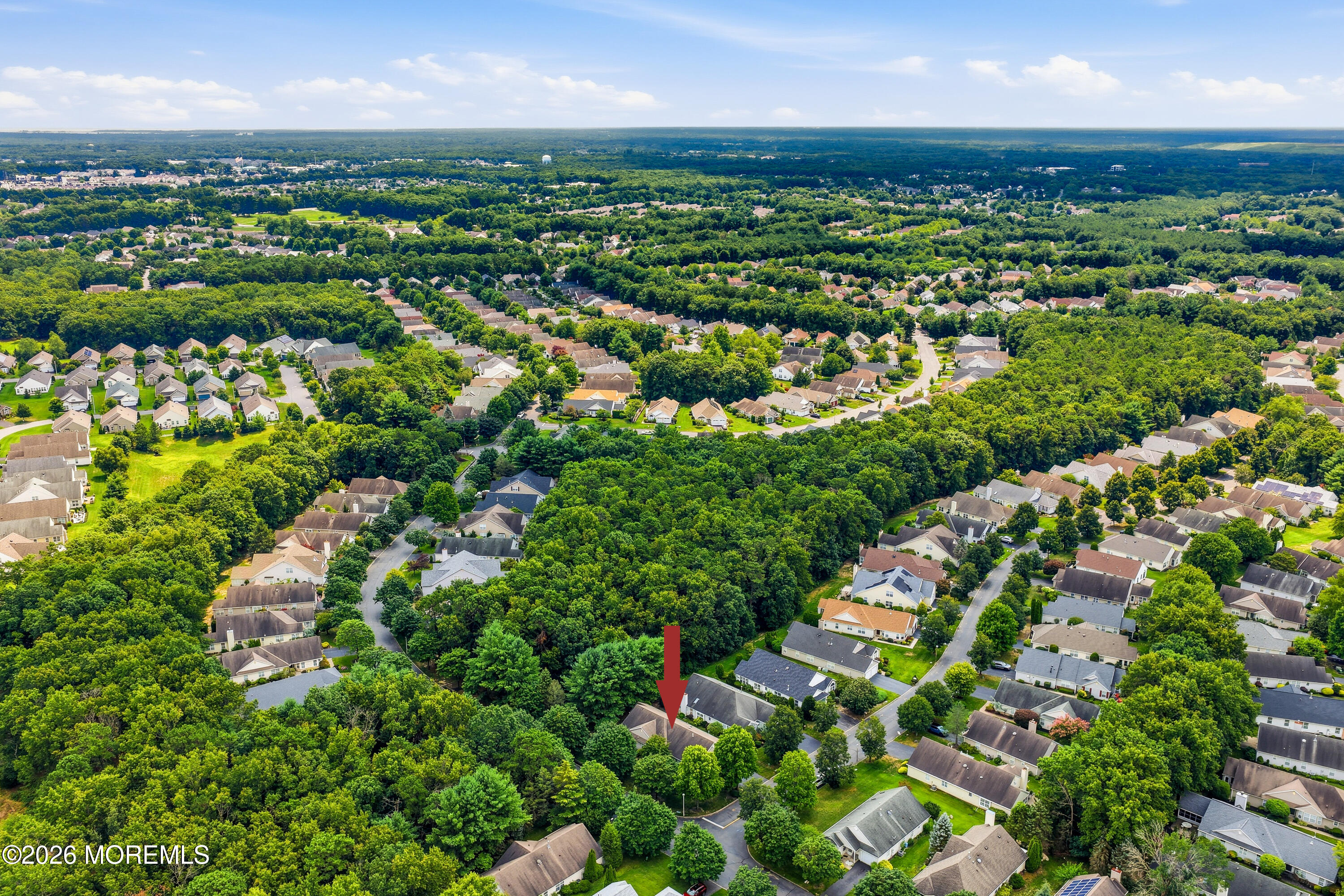 39 Valley Stream Lane Lakewood NJ 08701