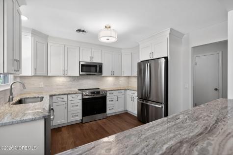 44 Penwood Drive Whiting NJ 08759