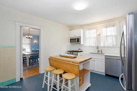 340 E Main Street Manasquan NJ 08736